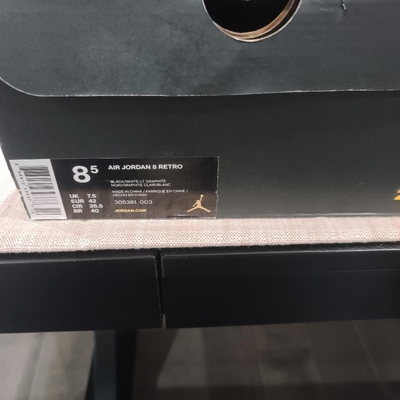 Jordan 8 - Picture 5 of 8